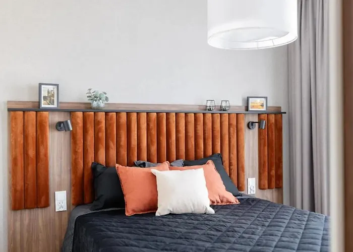 Liberty Square Deluxe דירה